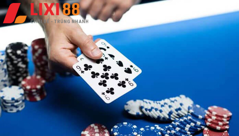 Vòng lật bài trong poker